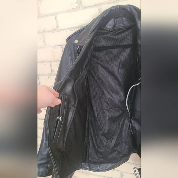 Motorcycle Jacket - Picture 4 of 11